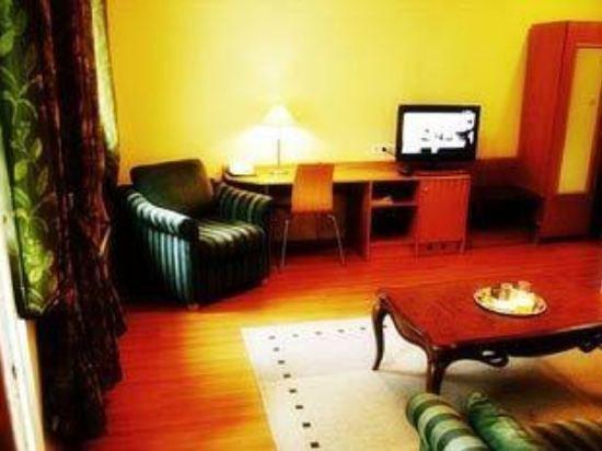 Barclay Hotel Tartu Bagian luar foto
