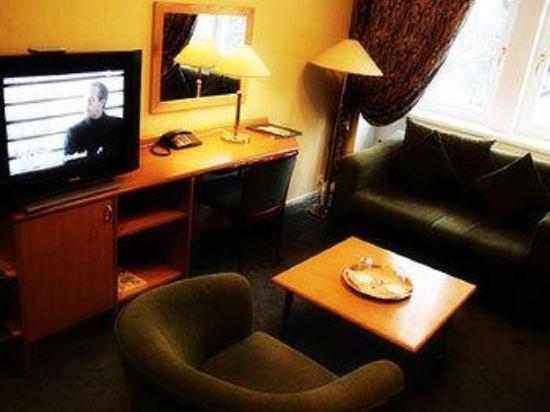 Barclay Hotel Tartu Bagian luar foto
