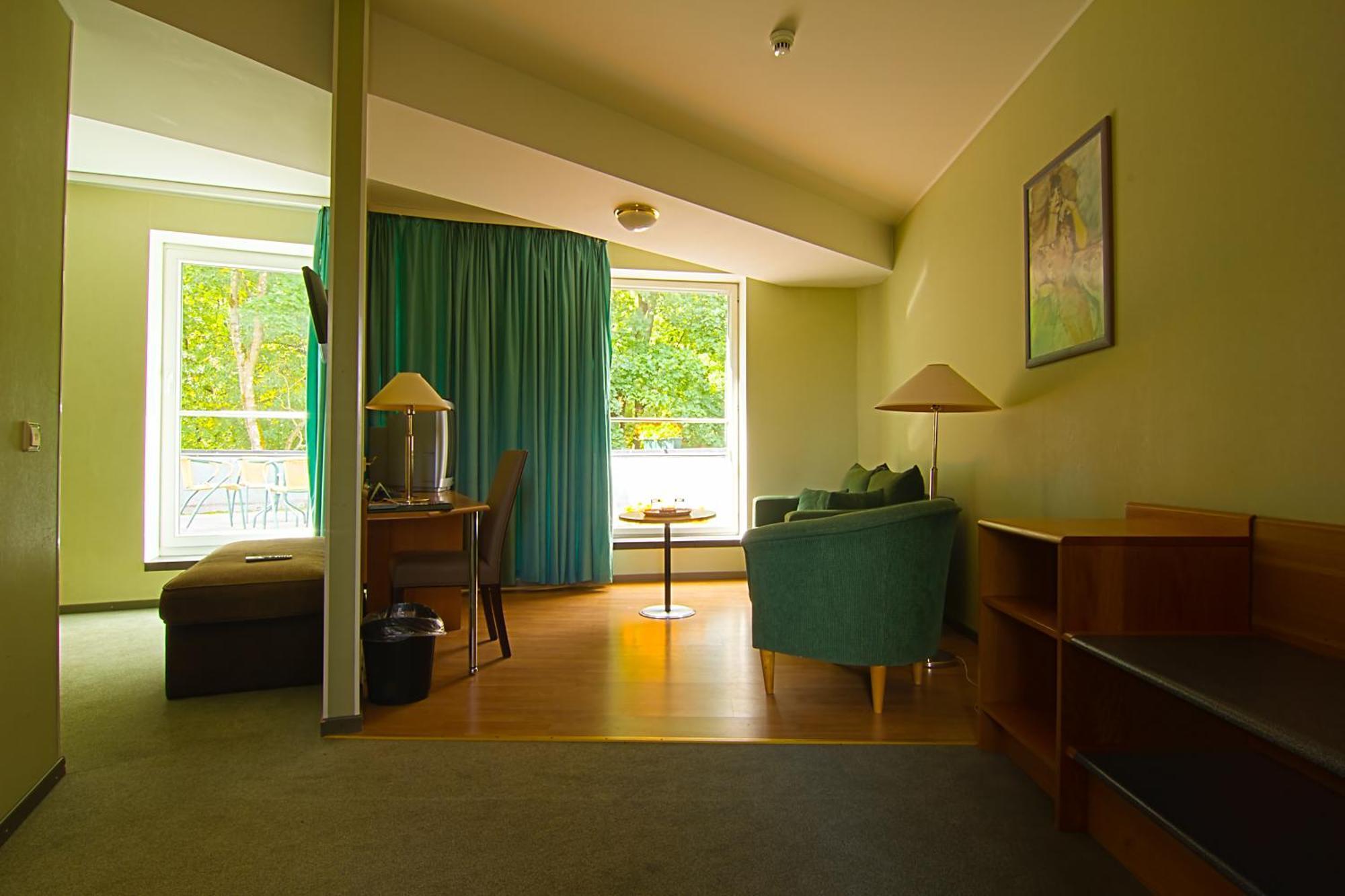 Barclay Hotel Tartu Bagian luar foto