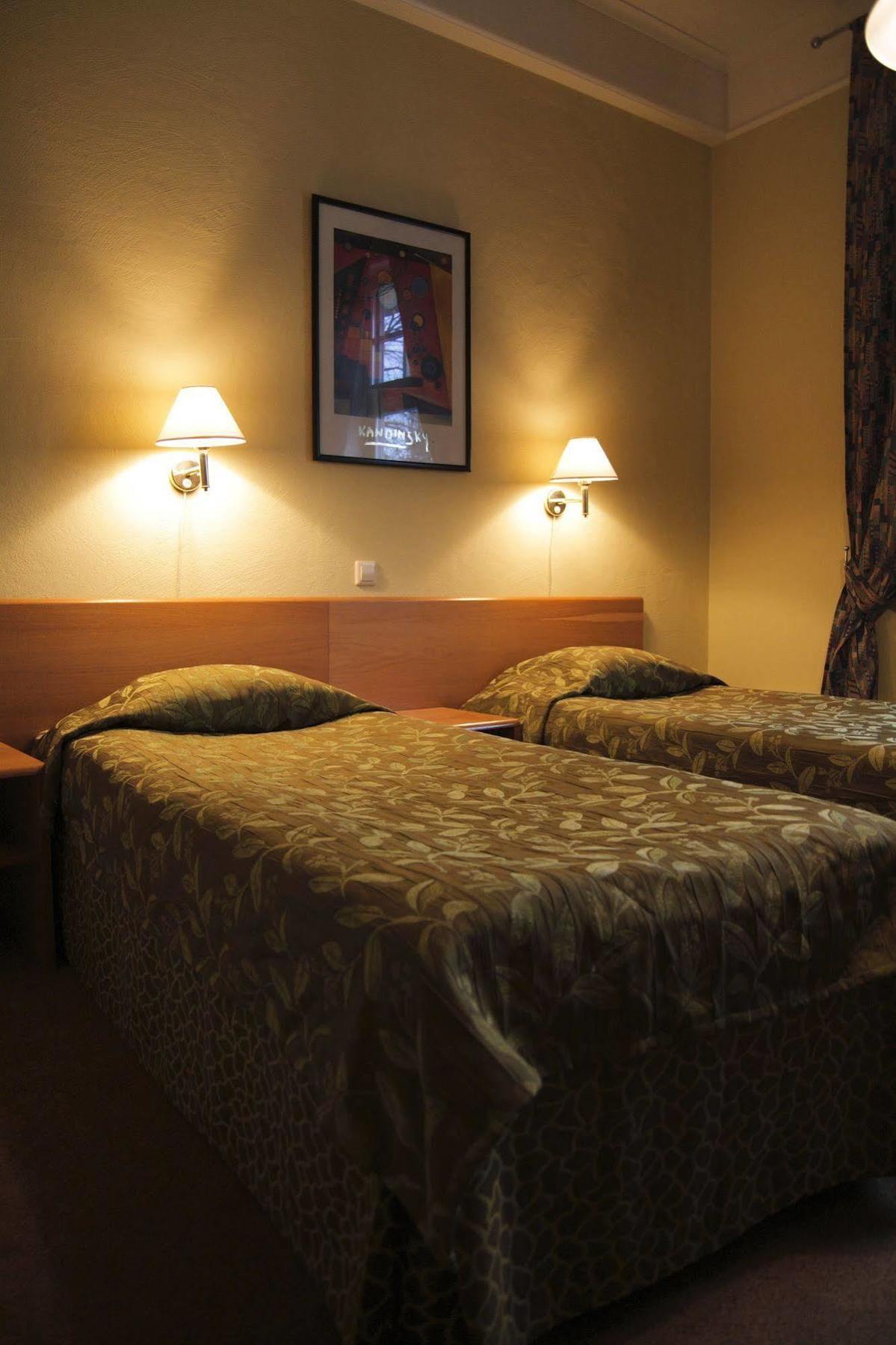 Barclay Hotel Tartu Bagian luar foto