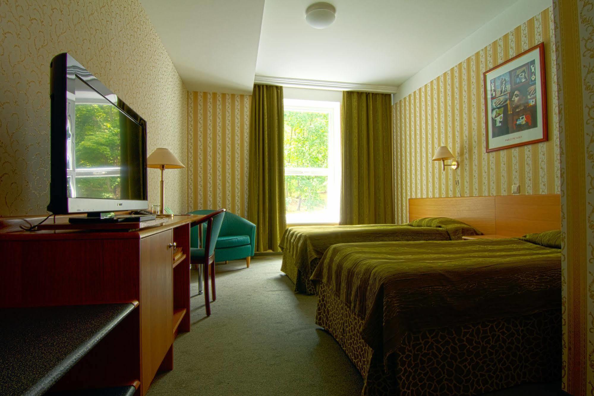Barclay Hotel Tartu Bagian luar foto