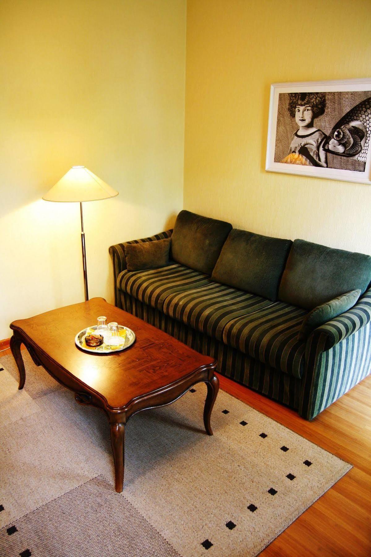 Barclay Hotel Tartu Bagian luar foto